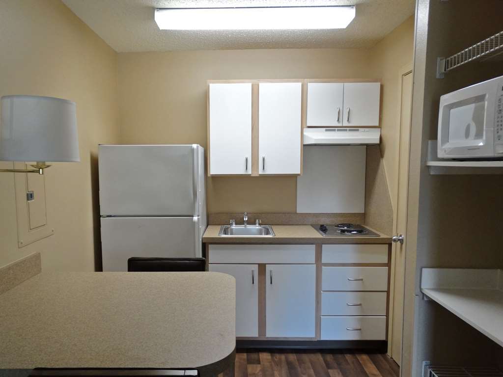 Economy Suites Dtc Denver Room photo